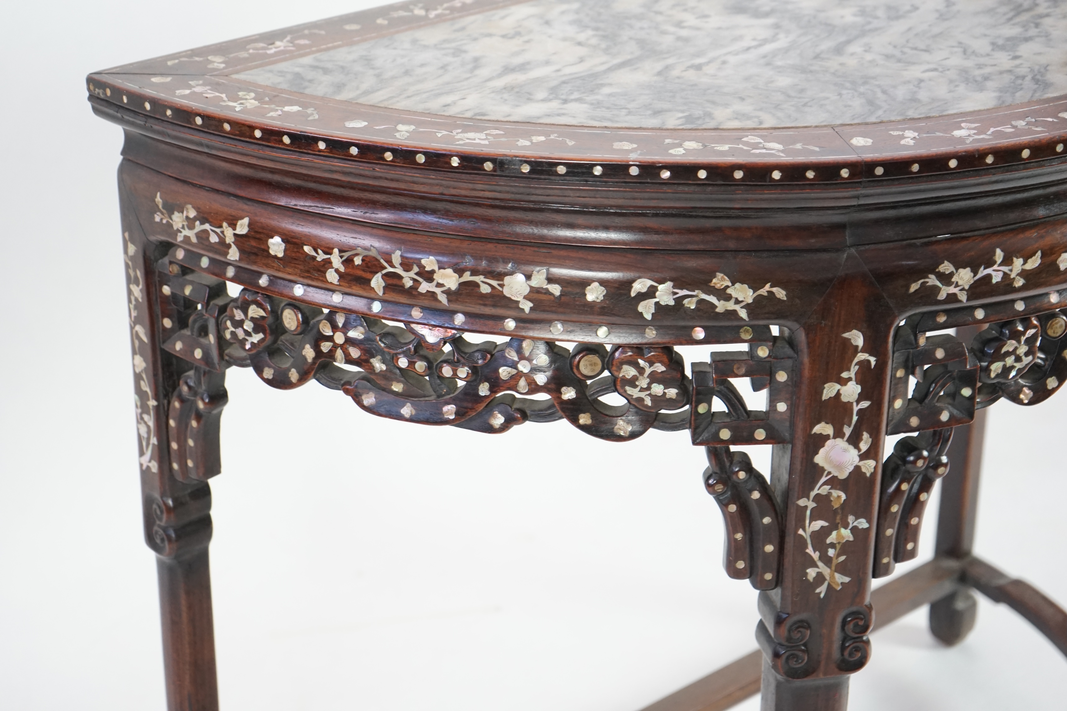 A Chinese hongmu and floral mother of pearl inlaid console table, late 19th/early 20th century